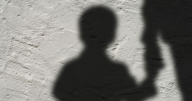 Βίαζε τον 4χρονο γιό του – Σοκάρει η κατάθεση του παιδιού
