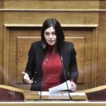 Μαρία-Απατζίδη:-Την-ημέρα-του-ξεσηκωμού-των-νέων,-η-κυβέρνηση-ποινικοποιεί-τις-μαθητικές-κινητοποιήσεις