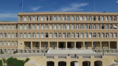 Αρσάκειο: «Πάμε σε πόλεμο, δεν με ενδιαφέρει η συγγνώμη» – Ξεσπά η μητέρα του 15χρονου