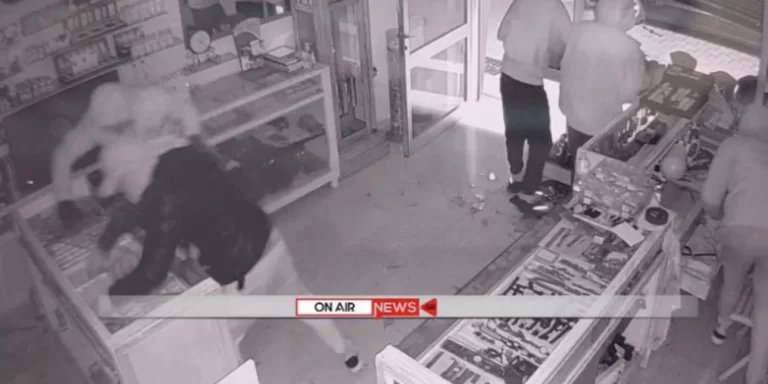 Ληστεία σε κοσμηματοπωλείο -Tο «άδειασαν» μέσα σε ένα λεπτό 