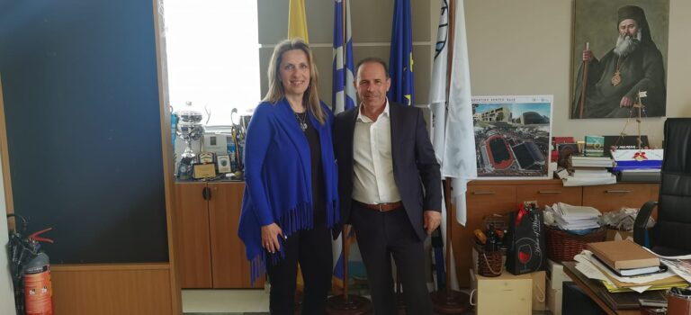 Ραφήνα: Με τον Βαγγέλη Μπουρνού και η Ιουλία Σταυρίδου στις δημοτικές εκλογές