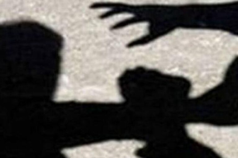 «Έδερναν το παιδί μου και τα άκουγα όλα στο τηλέφωνο» – Συγκλονίζει η μητέρα 14χρονου