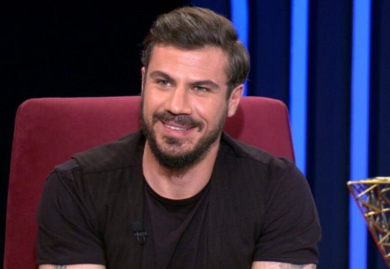Ο Άκης Πετρετζίκης κάνει στα Σπάτα το επόμενο επιχειρηματικό του βήμα