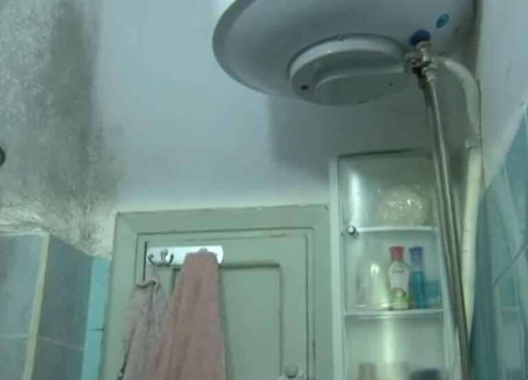 Θεσσαλονίκη: Φωτογραφίες από το μπάνιο που βρέθηκε νεκρή η 24χρονη