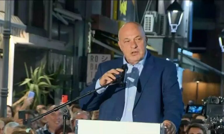 Ο ΣΥΡΙΖΑ ζητά την παρέμβαση εισαγγελέα για τις δηλώσεις του Αχιλλέα Μπέου για τον Στέφανο Κασσελάκη