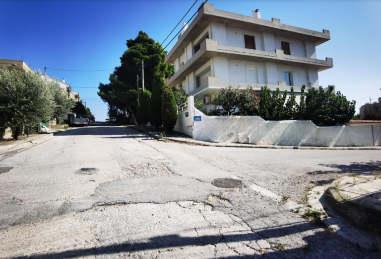 Ραφήνα: Ελεύθερος ο 38χρονος – «Η 15χρονη με τράβηξε βίντεο» – Τι είπε στην απολογία του