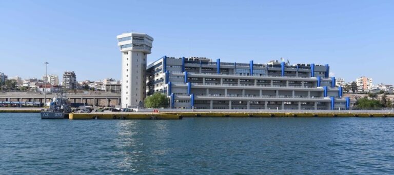 Θάνατος άνδρα στο Ηράκλειο – Παρέκκλιση δρομολογίου Ε/Γ-Ο/Γ πλοίου προς αποβίβαση ασθενούς στο Λαύριο