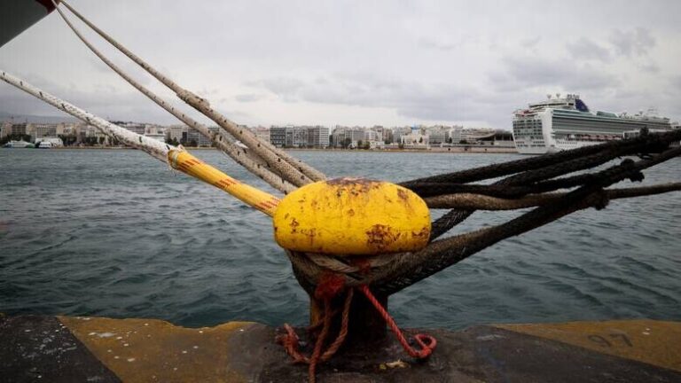 Προβλήματα στις θαλάσσιες συγκοινωνίες λόγω ισχυρών ανέμων – Πού αναστέλλονται τα δρομολόγια – rpn