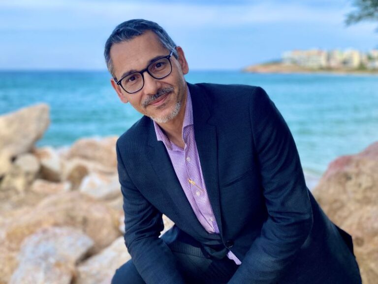 Ανδρέας Βασιλόπουλος: Τι έχει συμβεί τελικά στο Γυμνάσιο Ραφήνας και γιατί;