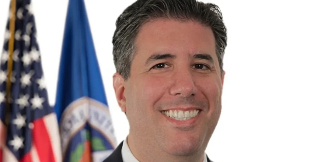 Μάικλ Ρήγας: Ο Ελληνικής καταγωγής Αναπληρωτής ΥΠΕΞ του Τραμπ – rpn