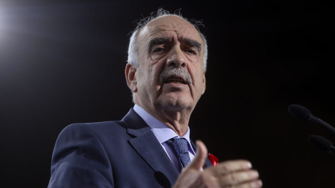 Ο Βαγγέλης Μεϊμαράκης αποχαιρετά τη «λατρεμένη του αδελφή» – rpn