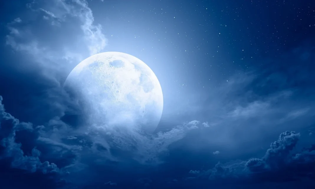«Φεγγάρι του Λύκου»: Απόψε η πρώτη πανσέληνος του χρόνου – Από πού πήρε την ονομασία – rpn