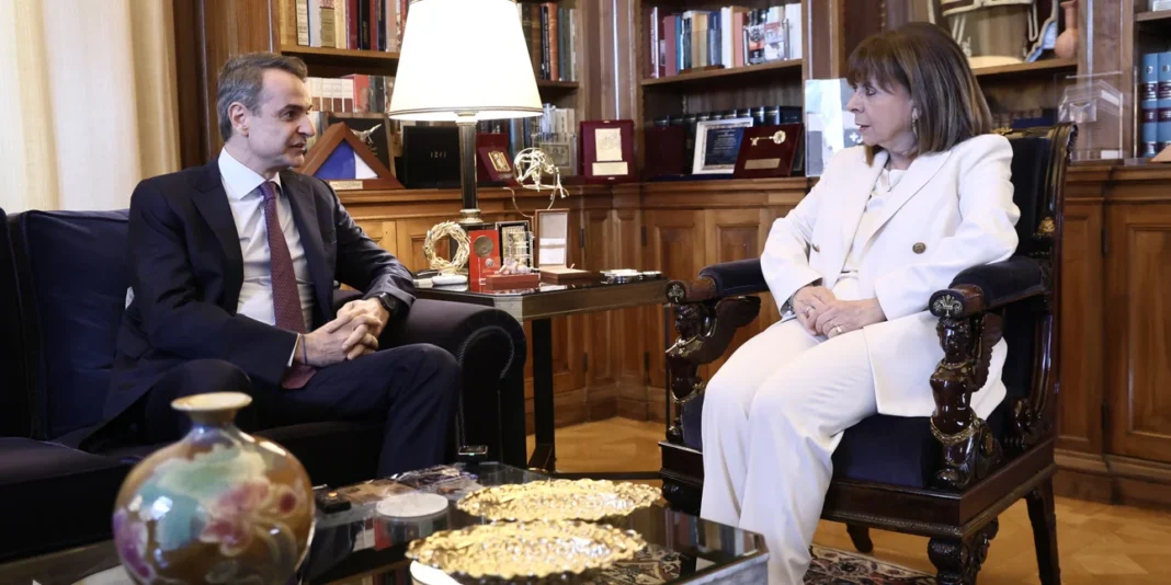 Σακελλαροπούλου – Μητσοτάκης: Η πρώτη συνάντηση μετά την ανακοίνωση Τασούλα – Για μία θητεία πλέον, ο Πρόεδρος – rpn