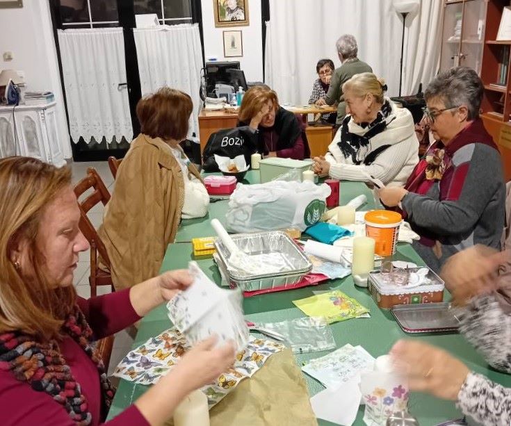 Λύκειο Ελληνίδων Ραφήνας: Μάθημα δημιουργίας στο τμήμα καλλιτεχνικών κατασκευών – RPN