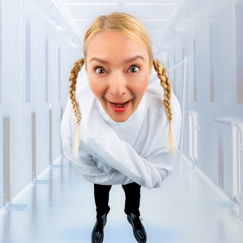 Η ηθοποιός Χαρά Τσιώλη μιλάει στο RPN