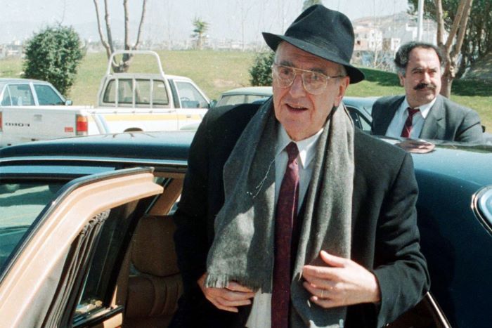 Πωλείται η ιστορική Mercedes του Ανδρέα Παπανδρέου – rpn