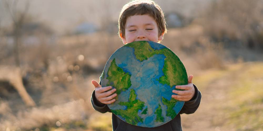 Σχεδιάζοντας Ένα Κόσμο Φιλικό προς τα Παιδιά και το Περιβάλλον