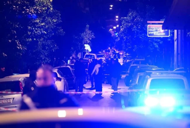 Ύποπτη βαλίτσα στην πλατεία Μακεδονομάχων – RPN