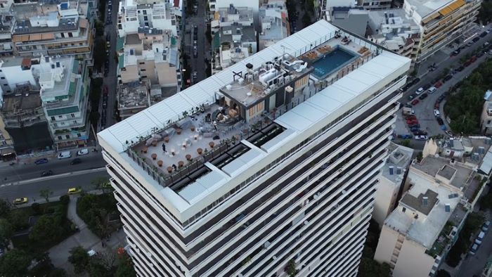 «Βουτιά θανάτου» 25χρονου από τον Πύργο Απόλλων – Ερευνώνται οι συνθήκες του τραγικού περιστατικού