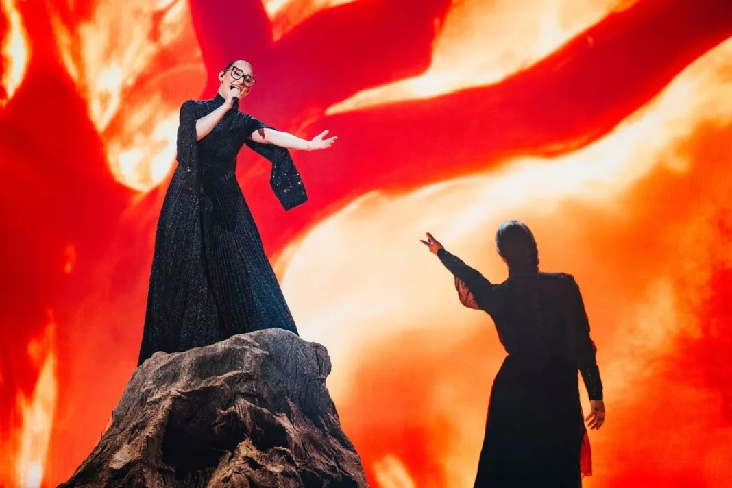 Φωτογραφίες από την πρώτη πρόβα – Η Klavdia πάνω σε “προβλήτα” – RPN