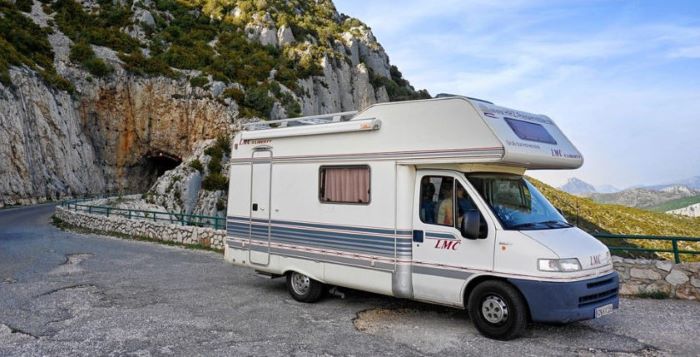 Τι αλλάζει για τις διακοπές με τροχόσπιτο και κάμπινγκ – Νέοι κανόνες και σαφείς περιορισμοί – rpn