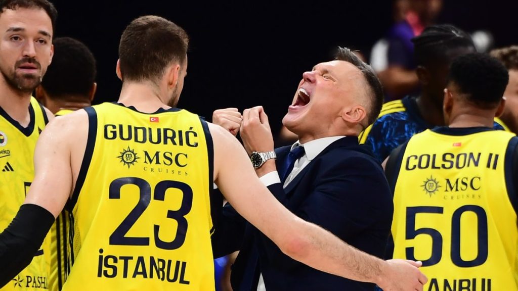 Η Φενερμπαχτσέ πρωταθλήτρια Ευρώπης: Υπέταξε τη Μονακό στον τελικό του Final Four στο Άμπου Ντάμπι