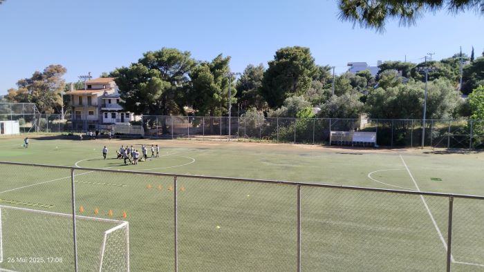 Ραφήνα: Κώδωνας κινδύνου για το γηπεδάκι των ακαδημιών στη διασταύρωση – Άμεση ανάγκη για παρέμβαση – rpn