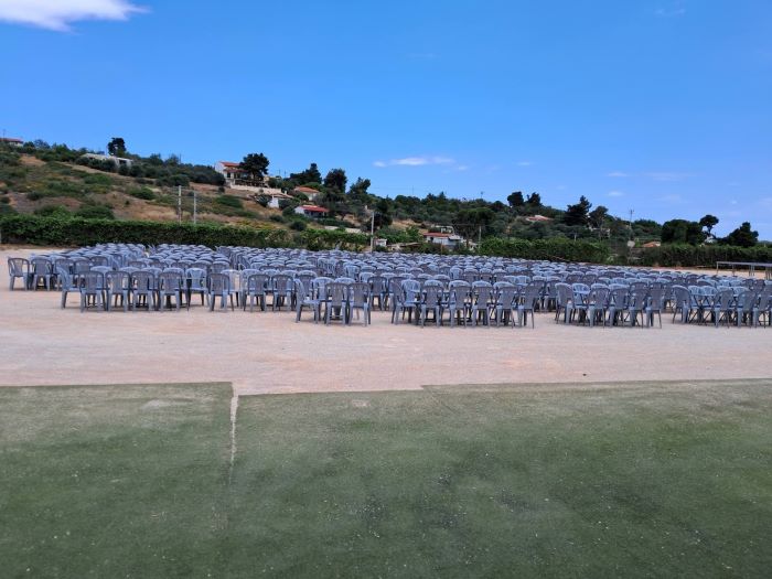 Ραφήνα: Πυρετώδεις οι προετοιμασίες για το αποψινό πανηγύρι της Ανάληψης στη Διασταύρωση – Με τη Σάσα Μπάστα και την παρέα της!