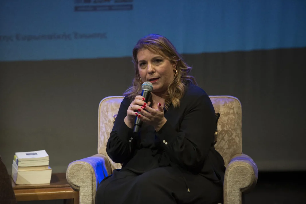 Νέα Δημοκρατία: Παραιτήθηκε η Μαρία Συρεγγέλα – Φαβορί για νέος γραμματέας ο Κώστας Σκρέκας