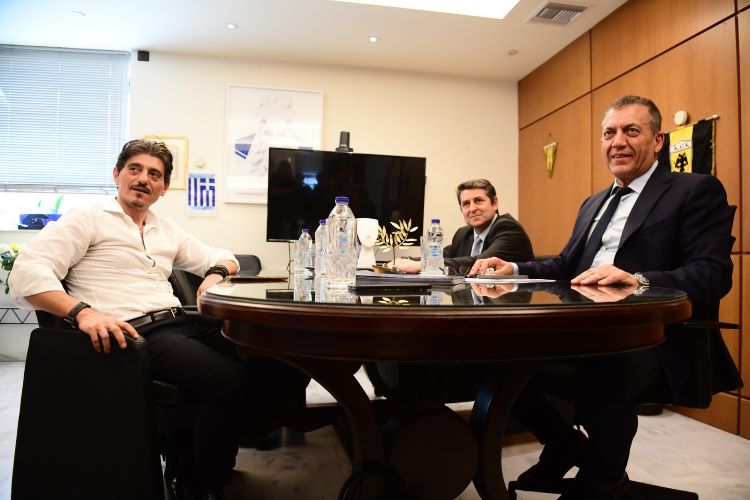 Συνάντηση Δημήτρη Γιαννακόπουλου με τον Γιάννη Βρούτση στο Υπουργείο Αθλητισμού: «Ήρθα για να συνεχιστεί το πρωτάθλημα»