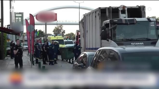 Ταξί έπεσε σε απορριματοφόρο στη Λ. Ποσειδώνος: Νεκρή δημοτική υπάλληλος – rpn