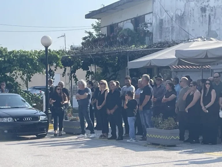 Άρτα: Σπαραγμός στην κηδεία του 14χρονου Σπύρου που πνίγηκε στον Άραχθο για να σώσει τον φίλο του – rpn