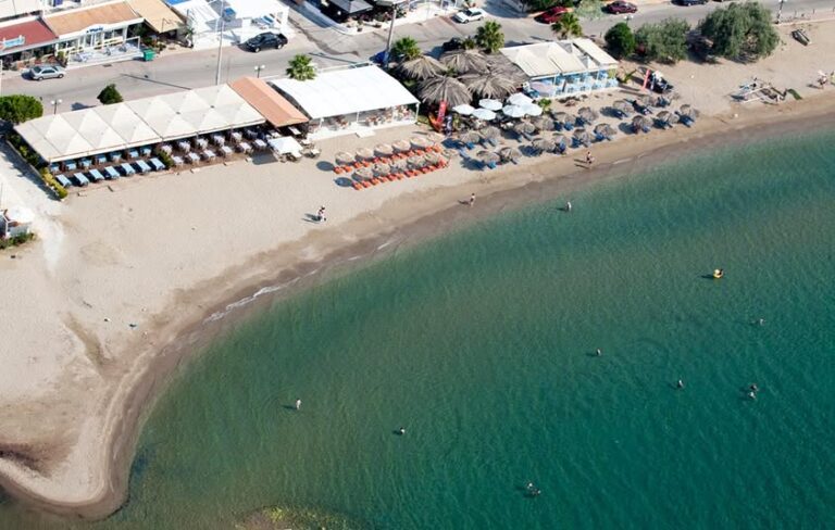 Δήμος Μαραθώνος: Σε εφαρμογή η παραχώρηση απλής χρήσης αιγιαλού και παραλίας