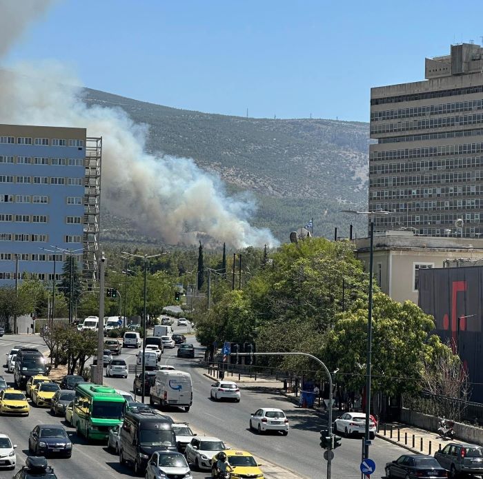 Φωτιά τώρα στην Κατεχάκη – Επιχειρούν 13 εναέρια μέσα – Ήχησε το 112 – rpn