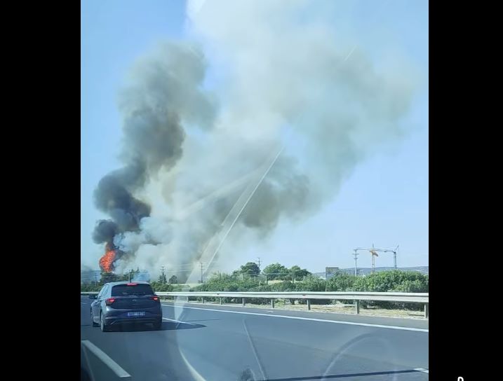Φωτιά στο Κορωπί κοντά στην Αττική οδό (βίντεο) – rpn