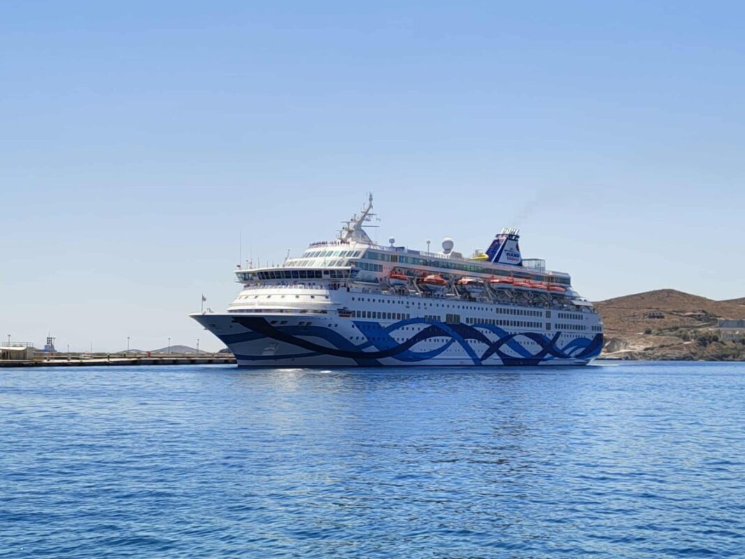 Crown Iris: Πρώτα η Σύρος, τώρα η Ρόδος – «Ανεπιθύμητο» το κρουαζιερόπλοιο από το Ισραήλ
