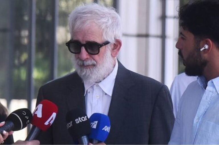 Κάηκε το σπίτι του Πέτρου Φιλιππίδη στην Πατησίων – Σώος ο ηθοποιός – rpn