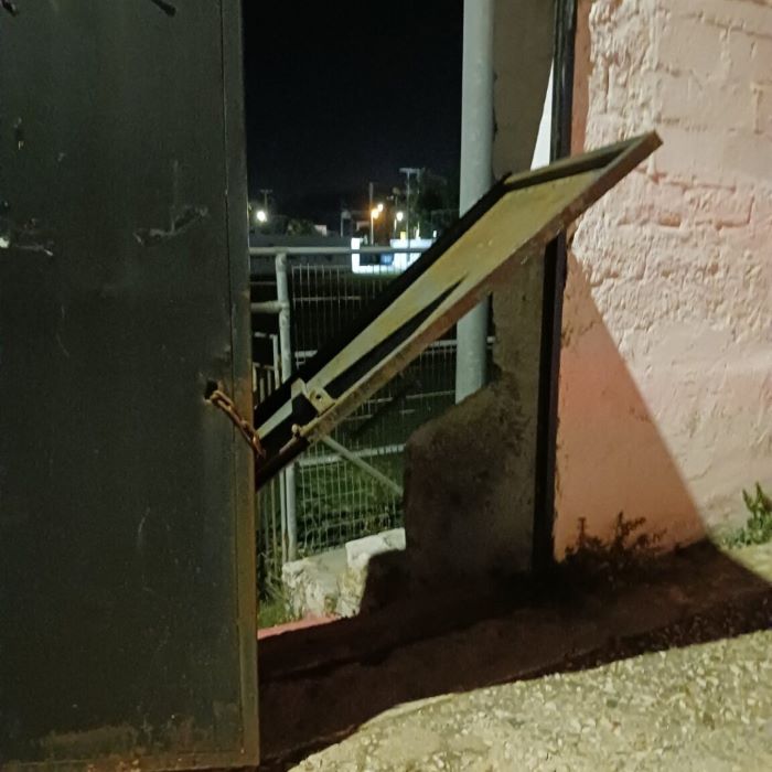 Ραφήνα: Βανδαλισμοί από αγνώστους στο δημοτικό γήπεδο «Παναγιώτης Σκούφος» – rpn