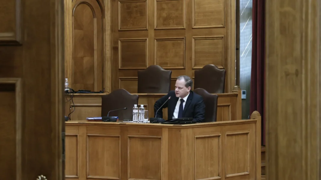 Κώστας Αχ. Καραμανλής: Αρνείται κάθε αξιόποινη πράξη για τα Τέμπη