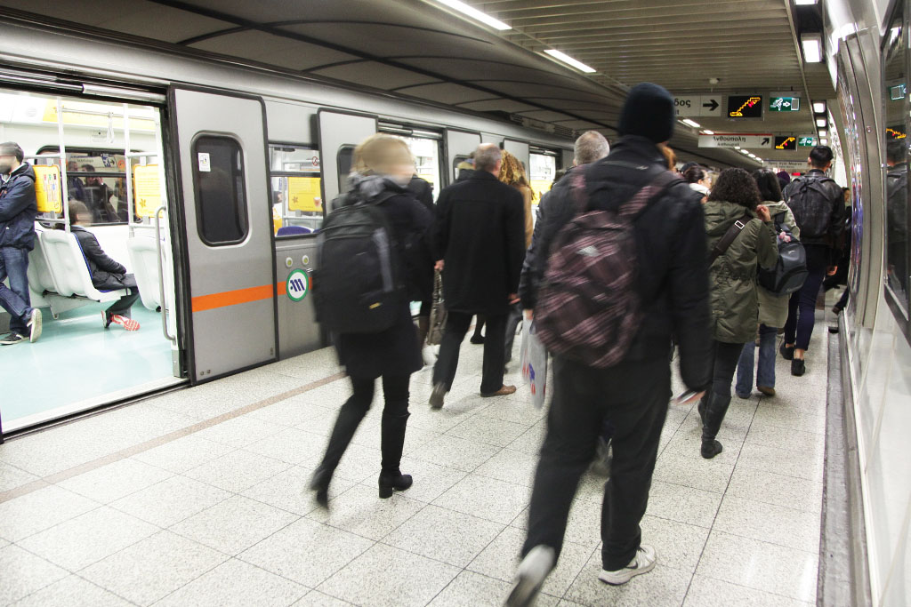 Δοκιμαστικά η 24ωρη λειτουργία Μετρό, Τραμ, λεωφορείων