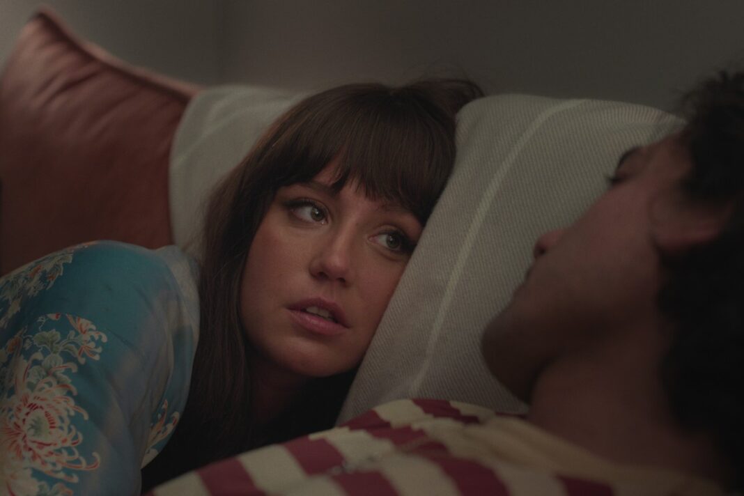 Η σειρά του Netflix που έχει πολύ άβολο και ρεαλιστικό σεξ