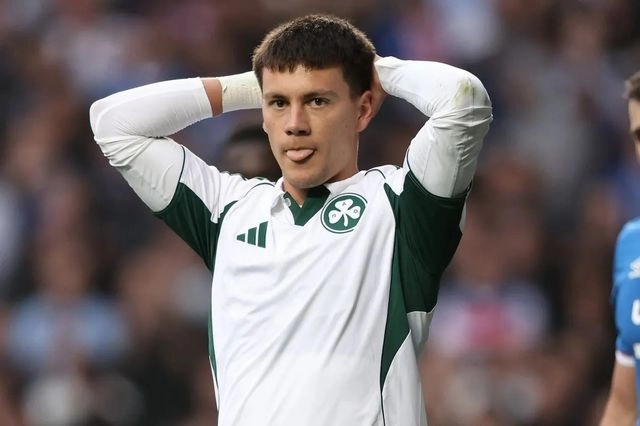 Ρέιντζερς – Παναθηναϊκός 2-0: Οι πράσινοι πλήρωσαν αστοχία και αποβολή, αλλά μπορούν την ανατροπή