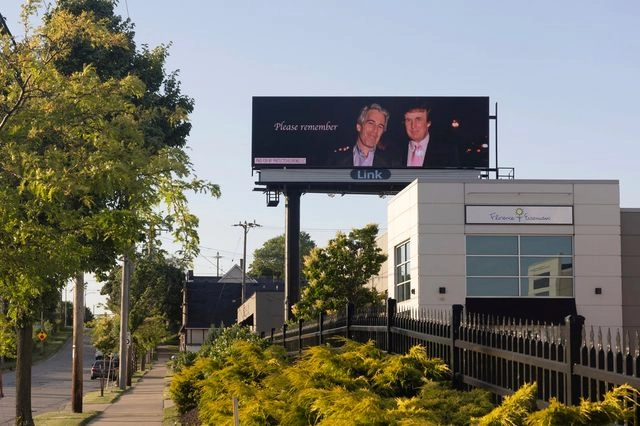 Αποκάλυψη CNN: Νέες φωτογραφίες και βίντεο φωτίζουν τη σχέση Τραμπ – Έπσταϊν