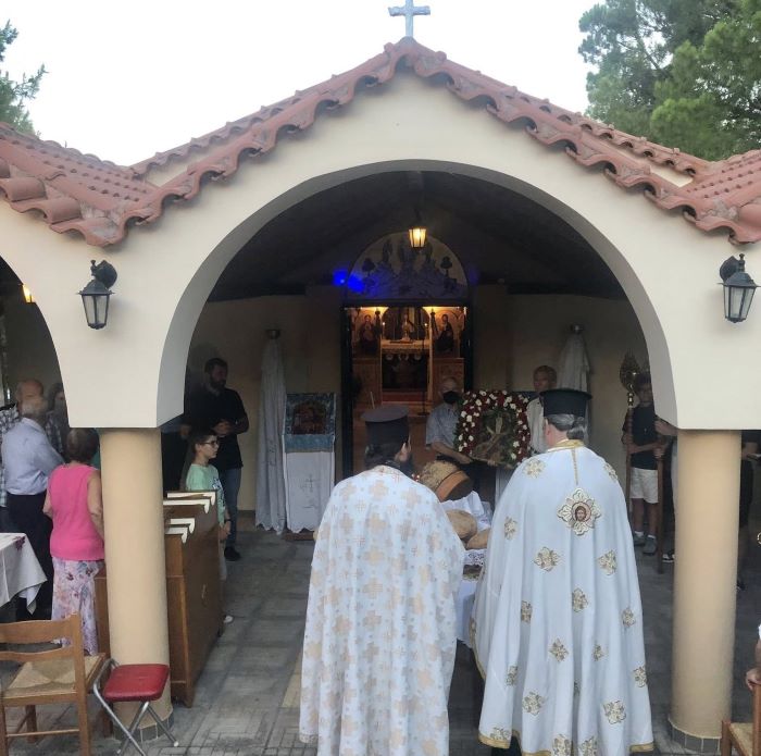 Ραφήνα: Η Μεταμόρφωση του Σωτήρος στο γραφικό εκκλησάκι του οικισμού Βγένα – rpn