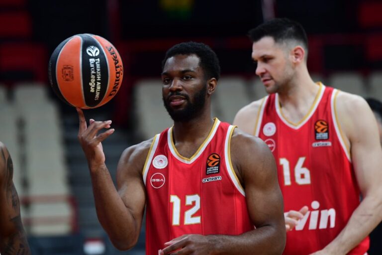 Σε απίστευτη κατάσταση ο Κίναν Έβανς: Πανέτοιμος για την προετοιμασία του Ολυμπιακού