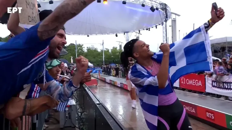 Εμμανουήλ Καραλής: Θρίαμβος στη Λωζάνη – Ο γύρος του θριάμβου με την ελληνική σημαία στους ώμους