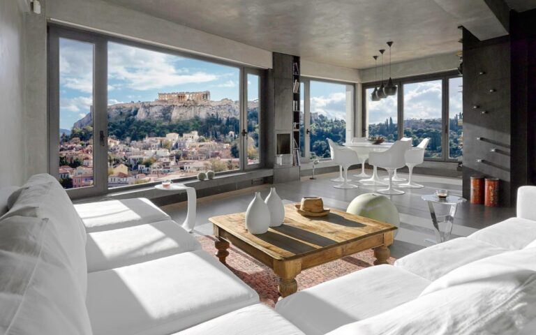 Tουρισμός: Airbnb ή ξενοδοχείο; Ποια είναι η πιο οικονομική επιλογή για διακοπές;