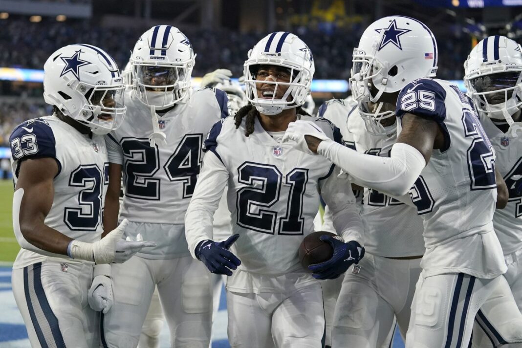Οι Dallas Cowboys παραμένουν η πιο ακριβή αθλητική ομάδα στον κόσμο