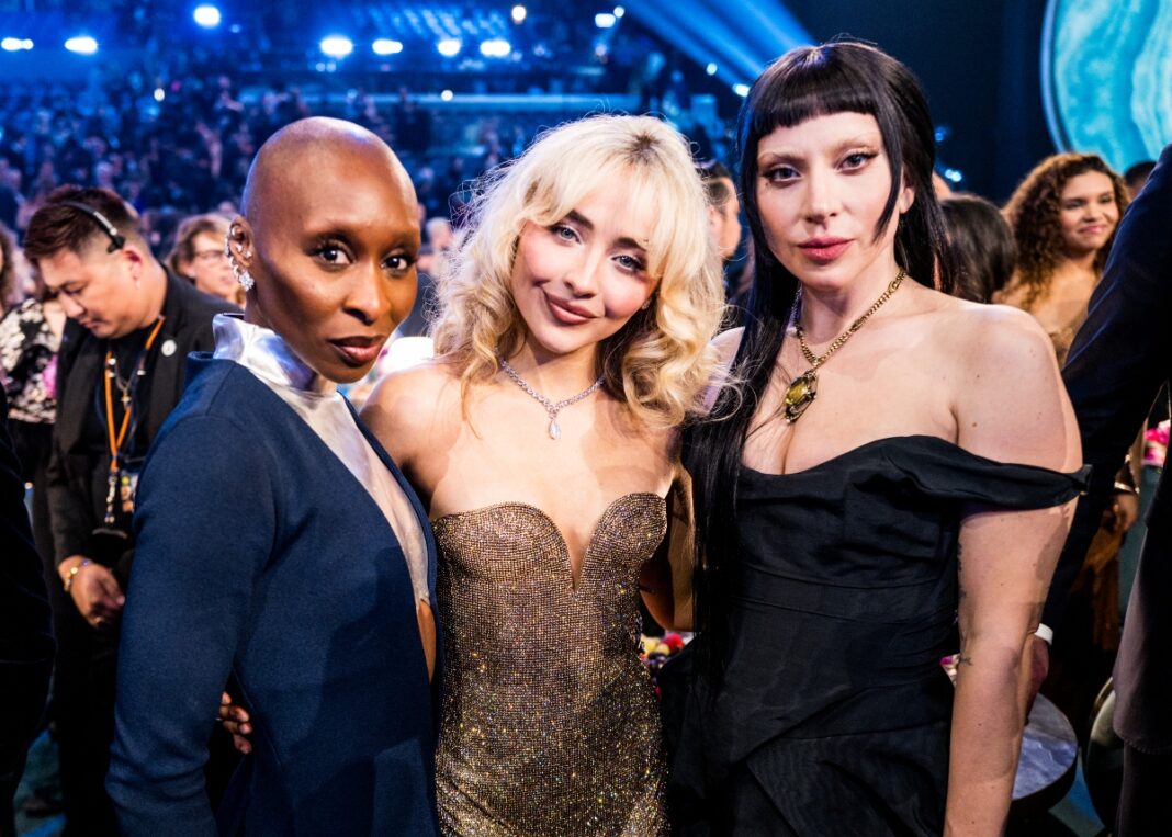 5 διάσημοι που έχουν παραδεχτεί ότι έχουν κάνει τρίο