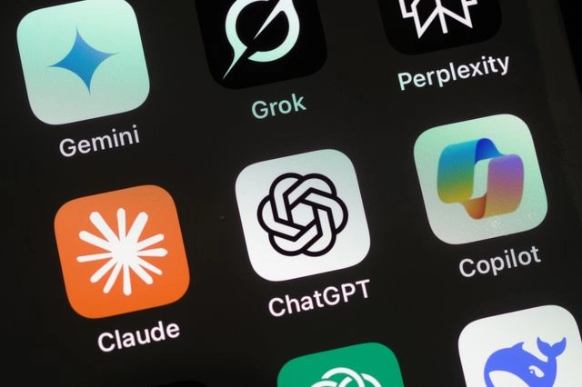 ChatGPT-5: Η νέα έκδοση υπόσχεται επιδόσεις… διδακτορικού